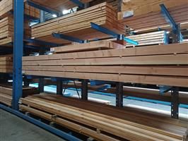 140x140 Douglas geschaafd 500cm