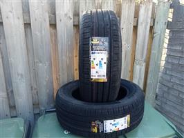 2 Nieuwe Imperial Zomerbanden 205-55-16 91V