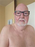 Oudere vrouw voor erotisch contact