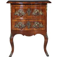 Kleine Dresdener Barok commode ca 1860 in noten met wortelnoten en uittrekbaar blad (No.400940)