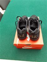 nike damesschoenen maat 39