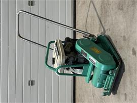 Mikasa Tegeltriller