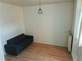Kamer E. Thomassen à Thuessinklaan in Groningen