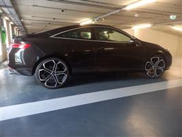 Laguna Coupe