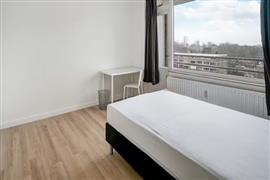 Kamer Adriaan Dortsmanstraat in Rotterdam