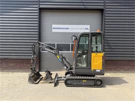 Volvo EC18E minigraver BJ 2023 sloop / sorteer functie €395 LEASE
