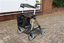 Rollator nieuw Proxy aluminium