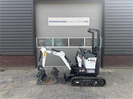 Bobcat E10 z minigraver 2026 - 120 uur €290 LEASE