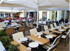 First-quality restaurant in the center of Moraira