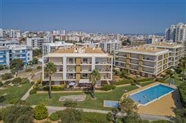 Algarve, Top floor appt. met zeezicht en pool