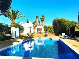 Algarve, Carvoeiro.vrijstaande villa + zwembad.