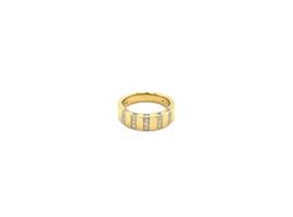 Gouden ring met diamant 18 krt   €997.5