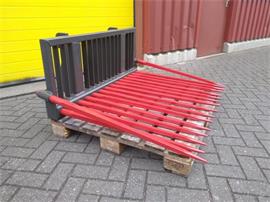 Tegelriek / Puinriek  passend aan Weidemann  / Wacker-Neuson   2000 - 3000 serie