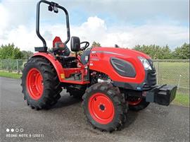 KIOTI CK5030 HST Rops  Nieuw CK5030 HST (Live is to short to buy a boring tractor  !!!!!  )