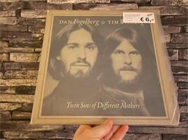 USEDLP - Dan Fogelberg & Tim Weisberg - Twin Sons Of Differe