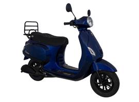 Gts Toscana Dynamic (San Marino Blue ) bij Central Scooters
