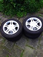 185/55 R14 80H Zomerbanden met velg 