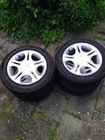 185/55 R14 80H Zomerbanden met velg 