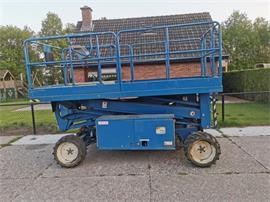 Upright sl26 speed level hoogwerker schaarhoogwerker 4x4