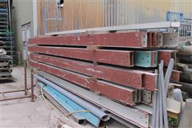 Stalen UNP 220,  600 cm lang, €25,- per meter!!!