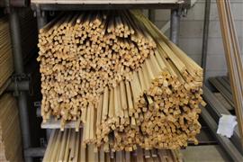 Hardhouten (marupa) latjes 12x12x2400-2700 mm