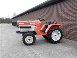 KubotaB1502 4 Wielaangedreven minitractor (Iseki,Shibaura)