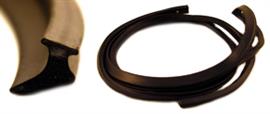 Rubber portier 142+242 rechts 1312469 Volvo onderdeel 1254986
