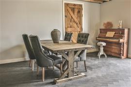 Mega sterke rustieke houten kloostertafel nu €249