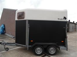 humbaur single 1.5 paards trailer bj 2003