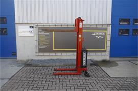 VS-21308 Semi elektrische stapelaar BT SHL080 1600mm