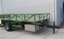 Aanhangwagen 6 x 2,5 meter,  hydraulisch geremd.