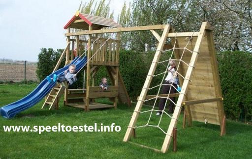 Grote foto speelhuisje speeltoren speeltoestellen kinderen en baby los speelgoed