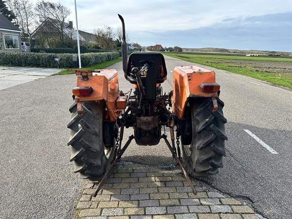 Grote foto fiat 420 agrarisch tractoren