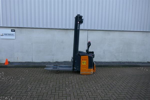 Grote foto vs 21384 elektrische triplex stapelaar still egvs14 5390mm initiele lift doe het zelf en verbouw hefwerktuigen