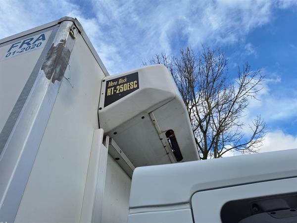 Grote foto renault midlum 16 270 bakwagen koelwagen laadklep bj 2014 doe het zelf en verbouw vrachtwagens