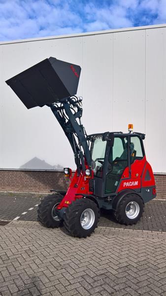 Grote foto pacam shovel 3025 2475 kg 25 pk top kwaliteit agrarisch shovels