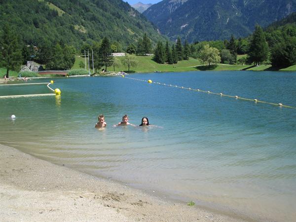 Grote foto lekker wandelen in de franse alpen vakantie frankrijk