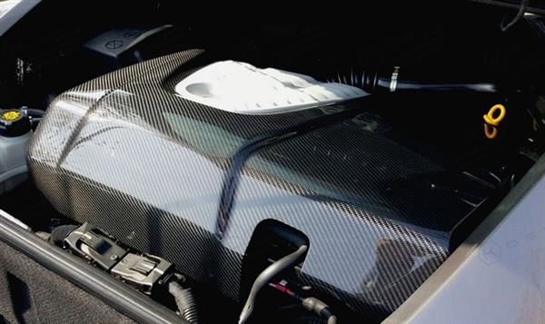 Grote foto alfa romeo 4c carbon fiber motor cover frame auto onderdelen tuning en styling
