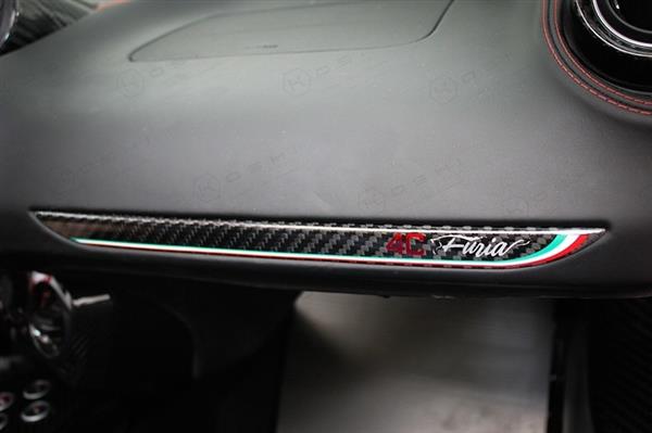Grote foto alfa romeo 4c carbon fiber dashbord trim cover auto onderdelen tuning en styling