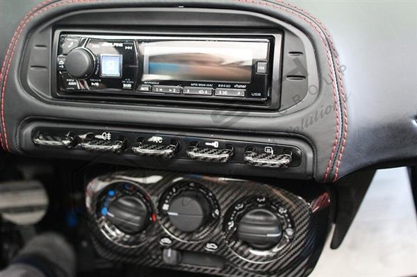 Grote foto alfa romeo 4c carbon fiber controle knoppen auto onderdelen tuning en styling