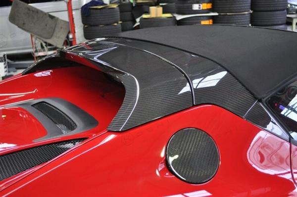 Grote foto alfa romeo carbon fiber tank deksel auto onderdelen tuning en styling