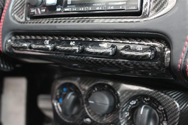 Grote foto alfa romeo 4c carbon fiber control knop frame cover auto onderdelen tuning en styling