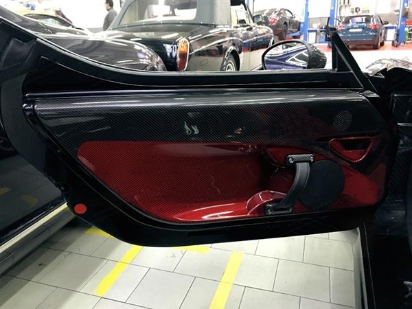 Grote foto alfa romeo 4c carbon fiber binnenkant deurpanelen auto onderdelen tuning en styling