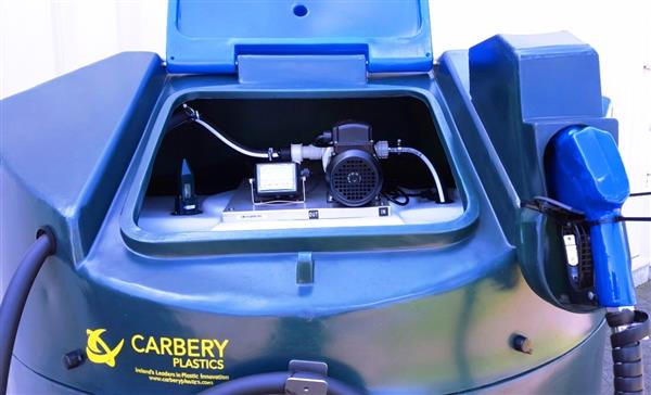 Grote foto tank voor adblue met pompkast 1350 liter standaard doe het zelf en verbouw compressors