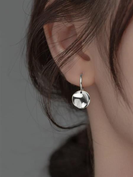 Grote foto zilveren huggie circle hoops sieraden tassen en uiterlijk oorbellen