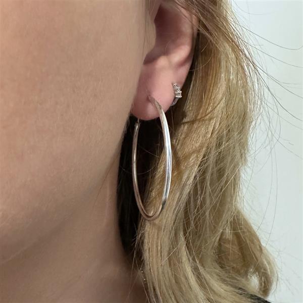 Grote foto zilveren creolen oorringen groot 45 mm 2 mm breed sieraden tassen en uiterlijk oorbellen