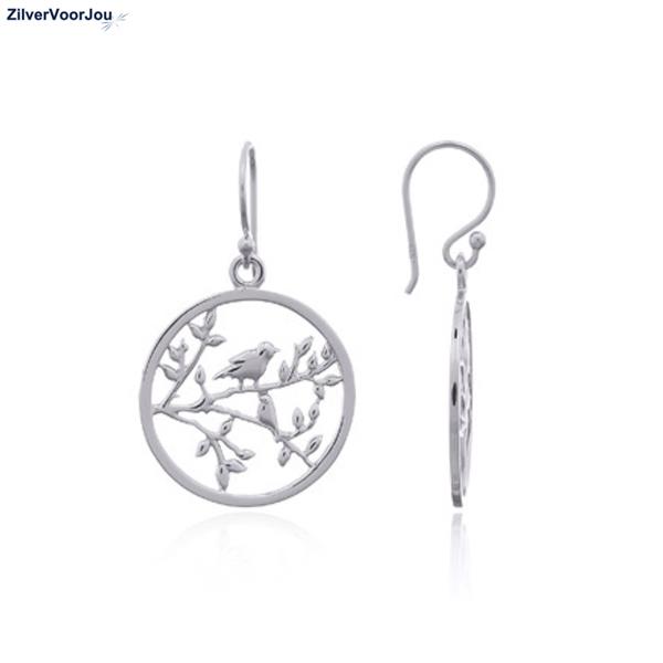 Grote foto zilveren nachtegaal in boom cirkel oorbellen sieraden tassen en uiterlijk oorbellen