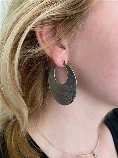 Grote foto zilveren grote balinese oorringen 50 mm sieraden tassen en uiterlijk oorbellen