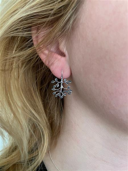 Grote foto zilveren olijf takje oorhangers sieraden tassen en uiterlijk oorbellen