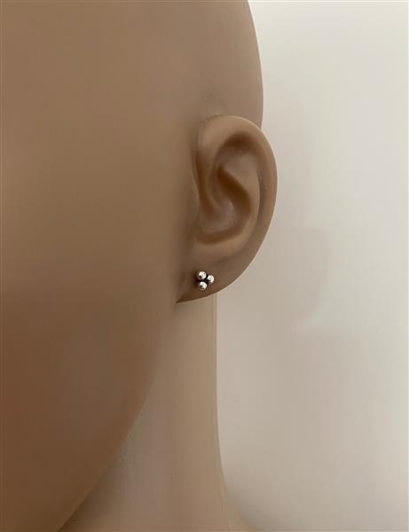 Grote foto zilveren trinity bal oorknopjes sieraden tassen en uiterlijk oorbellen